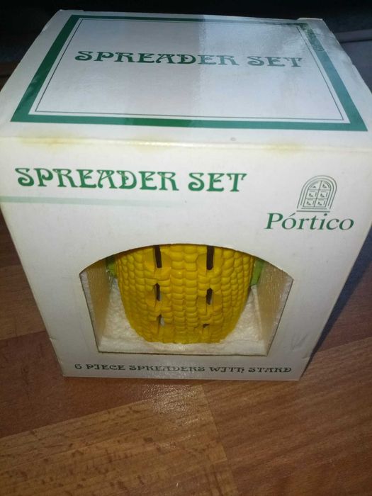 Spatula Holder Kit443226538430976000
