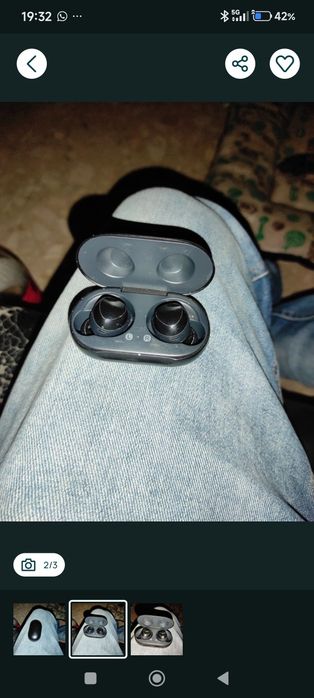 Samsung  Earbuds