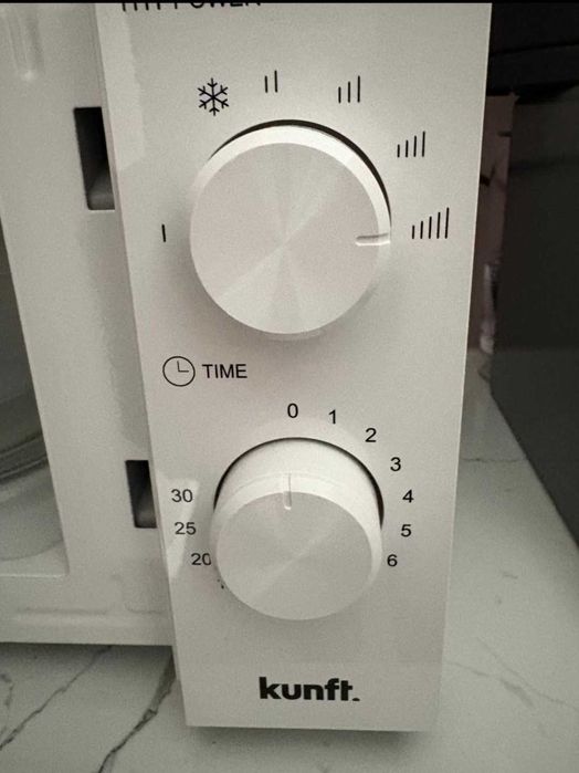 Microondas Kunft, praticamente novo
