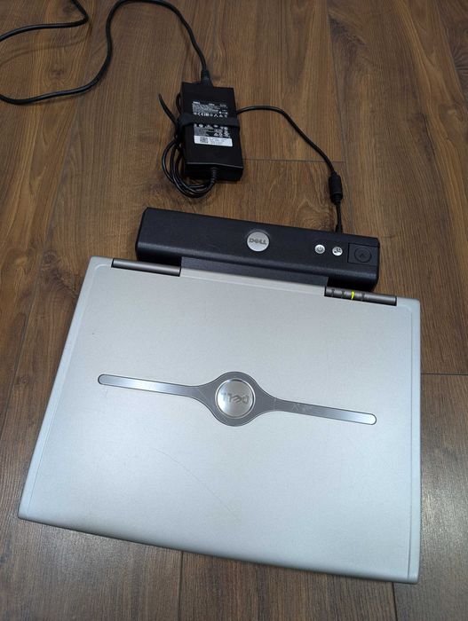 Машина часу ноутбук DELL Inspiron 8600 Pentium 4 Nvidia Geforce FX5200