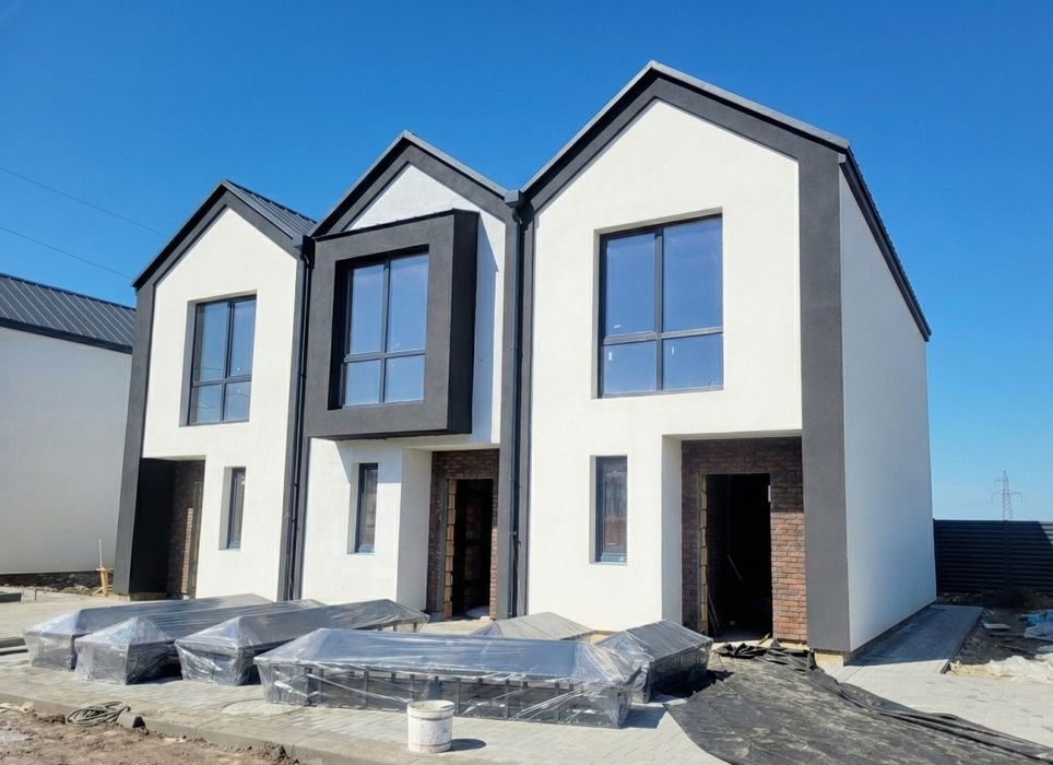 Таунхаус 5км від Київа! єОселя-так!