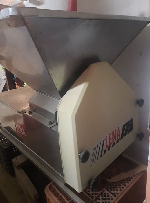 Reladeira desengacador de uva