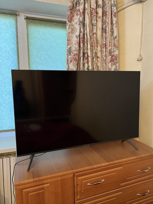 Смарт телевизор Samsung 4K UE43AU7100U