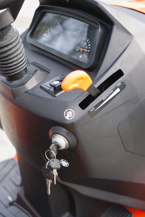 Тррактор Hinomoto HM-275 / Трактор Хіномото ХМ-275 НОВИЙ !!!