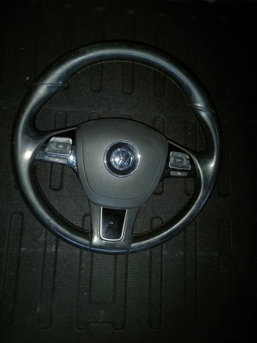 Кермо Volkswagen Tuareg