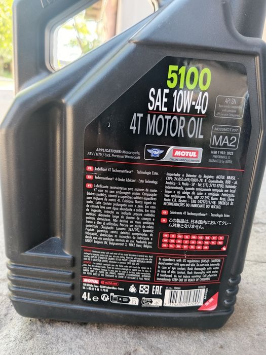 Motul Масло 10w-40  4t новое запечатаное