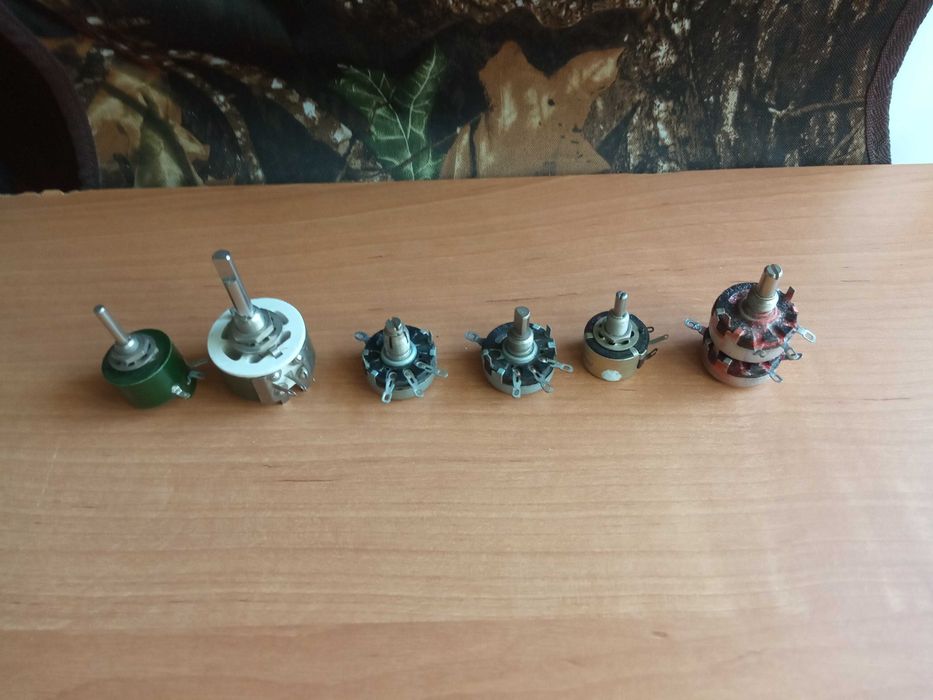 Переменные резисторы ППБ-15Г  СП3-12В СП1-А-1вт 11 ПП3-12 и др