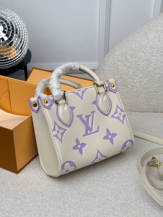 Torebka Louis Vuitton onthego bb liliac