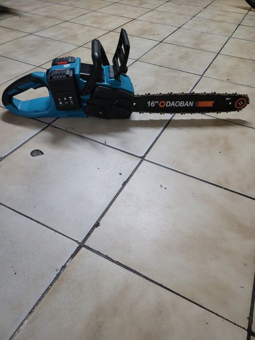 Pila łańcuchowa 3500W na akumulator nowa