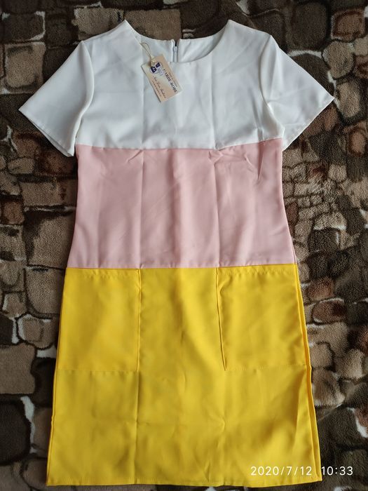 Платье трёхцветное размер 42-44