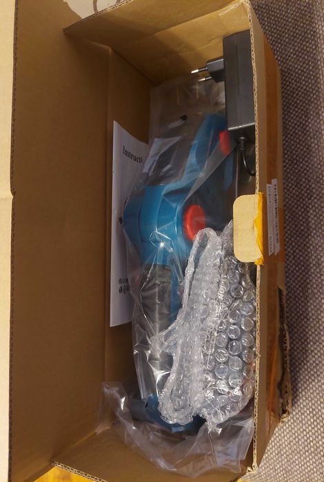 Nożyce akumulatorowe na baterie Makita