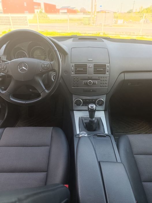 Mercedes C 220 Cdi BlueEfficiency primeiro dono (115 mil kms)