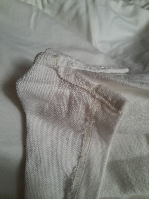 Спортивний одяг.  Bench