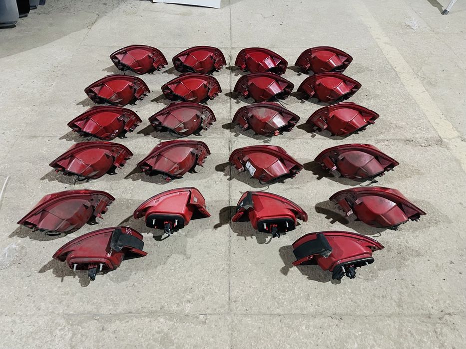 Стопи Пасат Б6 фонари Універсал Passat B6 задній фанарь ліхтар стоп Б6