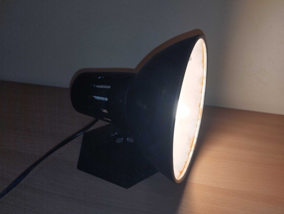 Светильник для дачи сада огорода. Лампочка в подарок.