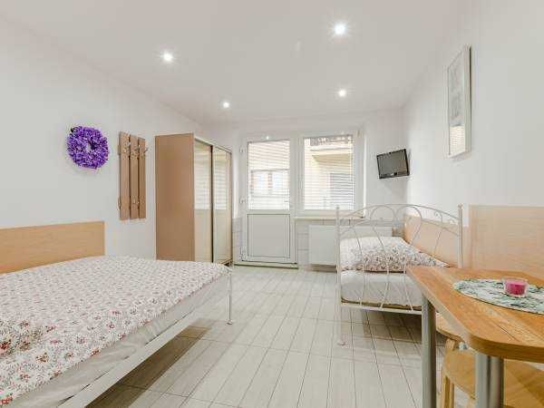 Arti w Jastarni zaprasza na wakacje 2026