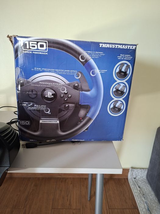 Volante Thrustmaster T150