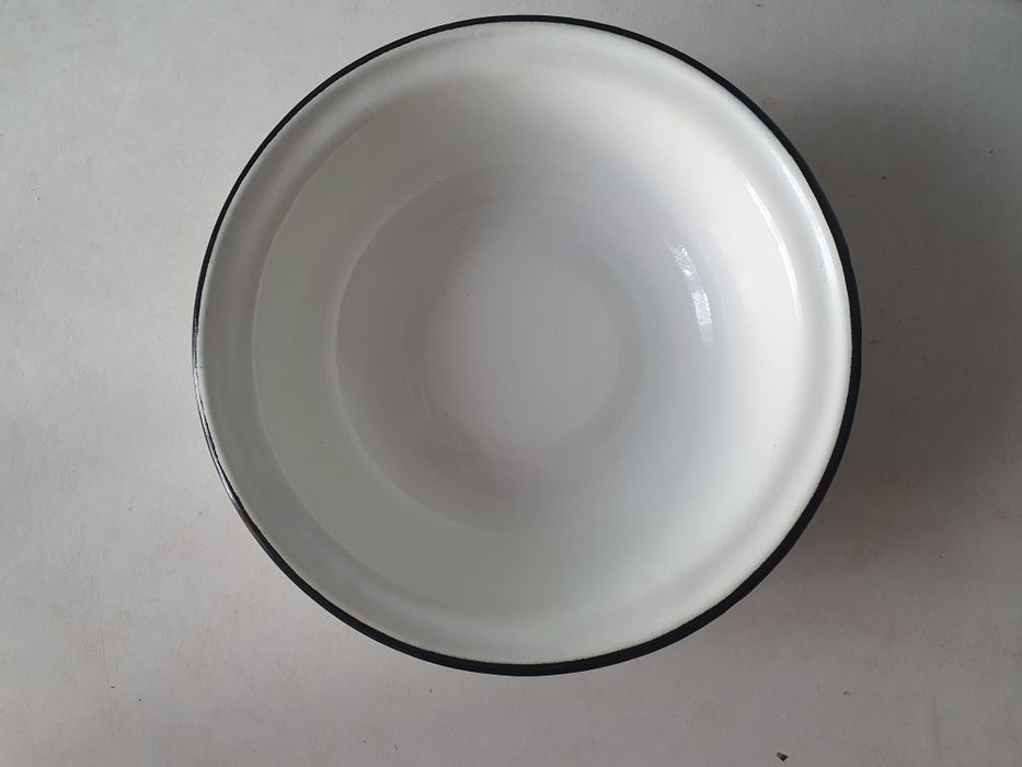 Посуд  алюмінієвий ,каструлі,миски