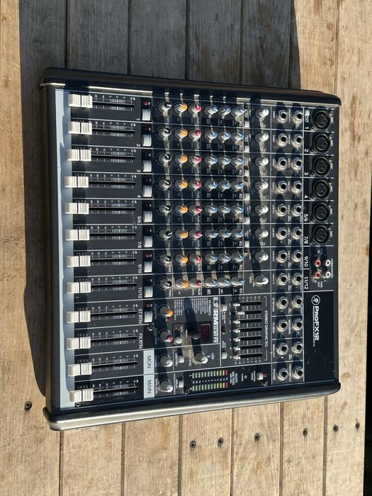 Мікшер Mackie ProFX12