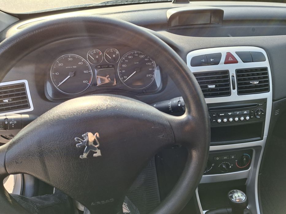 Sprzedam auto 307.