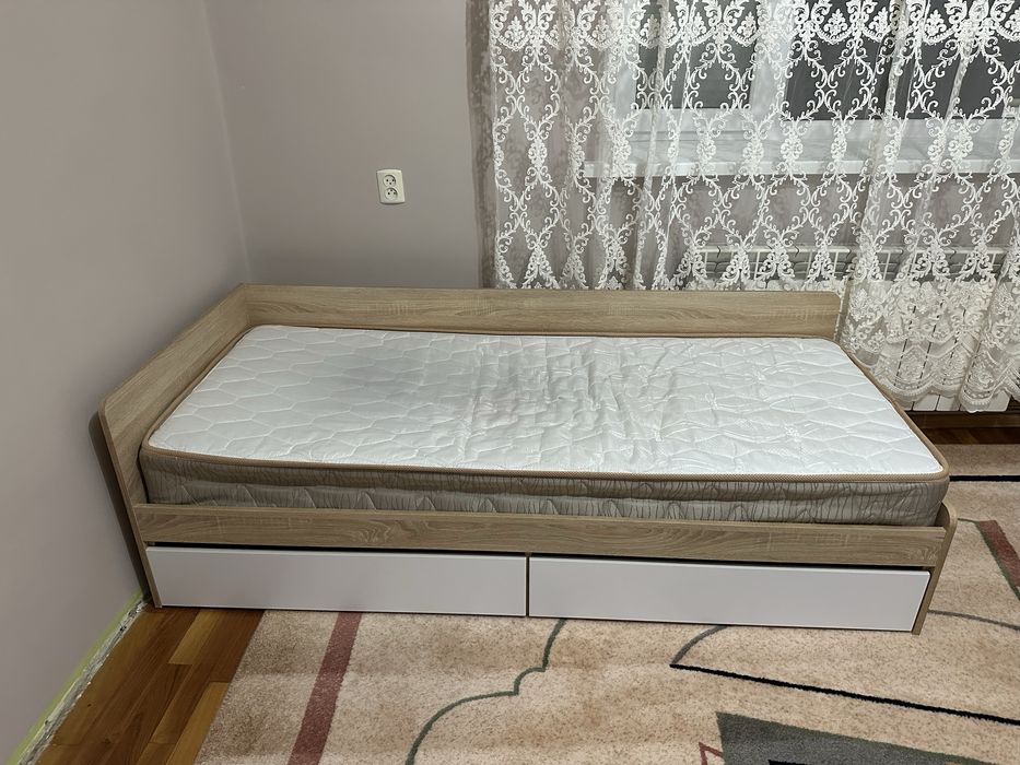 Продам два односпалтних ліжка