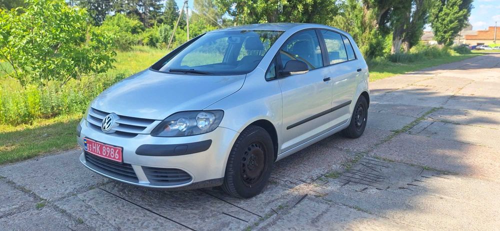 Легковий автомобіль