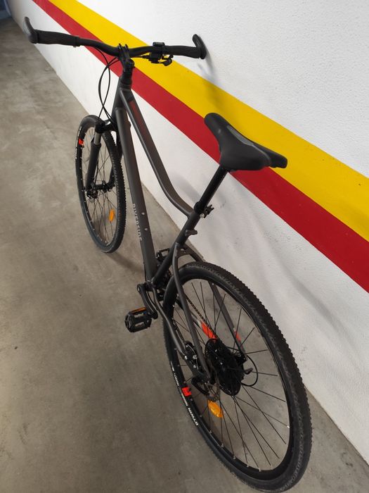 Bicicleta Trekking Riverside 700
