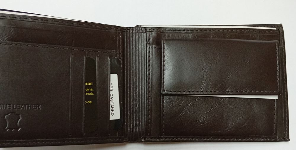 Carteira em pele para homem