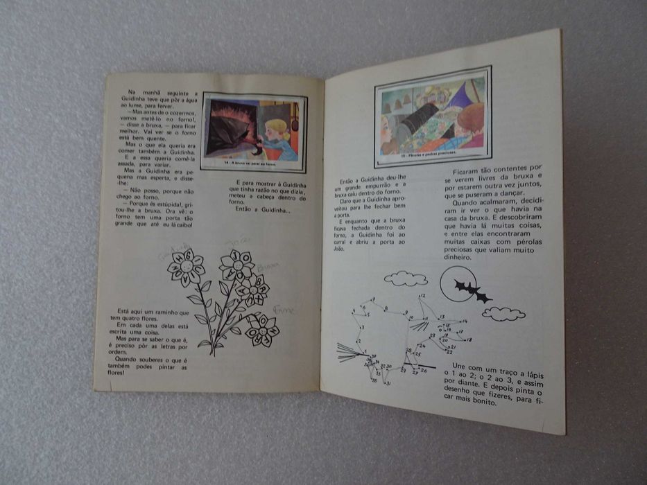 Caderneta de cromos completa - O João e a Guidinha