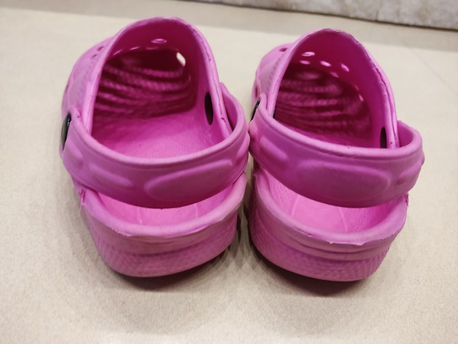 Różowe Crocsy klapki buty sandały do wody r.26