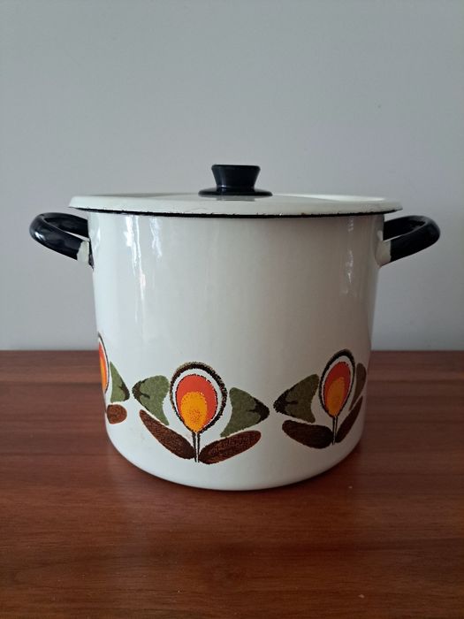 Panela em esmalte Vintage