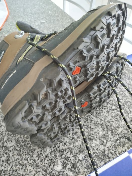 Botas n :.35 como novas