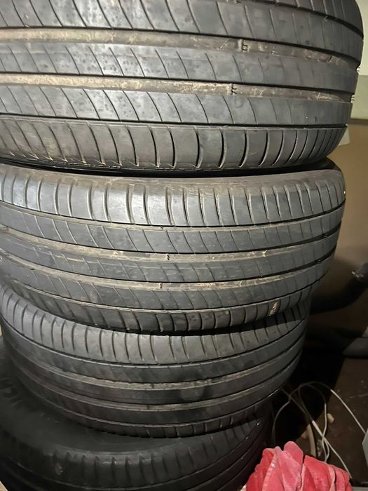 4 Pneus Michelin Primacy 3 - 225/55 R17 101W (80% de piso)