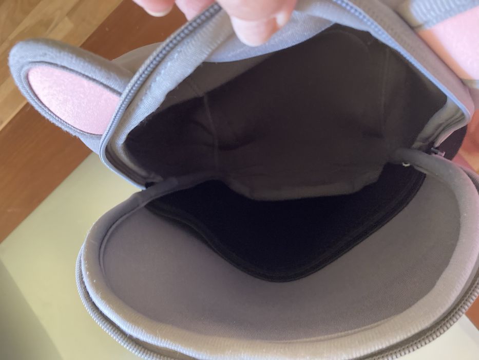Mochilas  de menina e senhora