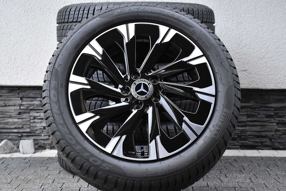 Koła zimowe OEM Mercedes V KLASA W447 W448 VITO Viano 18" NOWE Pirelli MO Vito Tourer