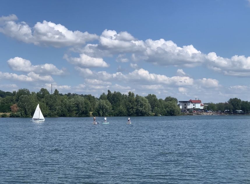 Відпочинок на озері Земснаряд! Будинок з мангалом, альтанкою та сапами
