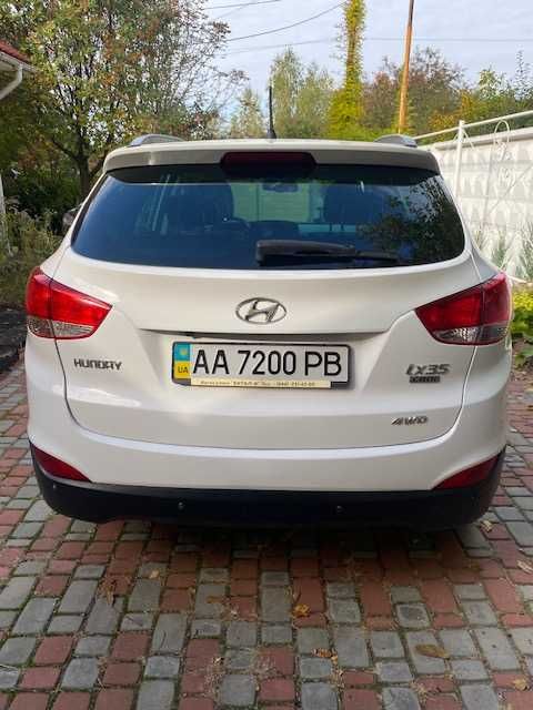 HUNDAYI IX35, дизель 2.0 л, 2012 р.
