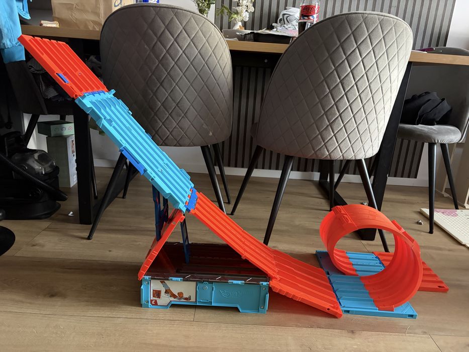 Zestaw torow Hot Wheels