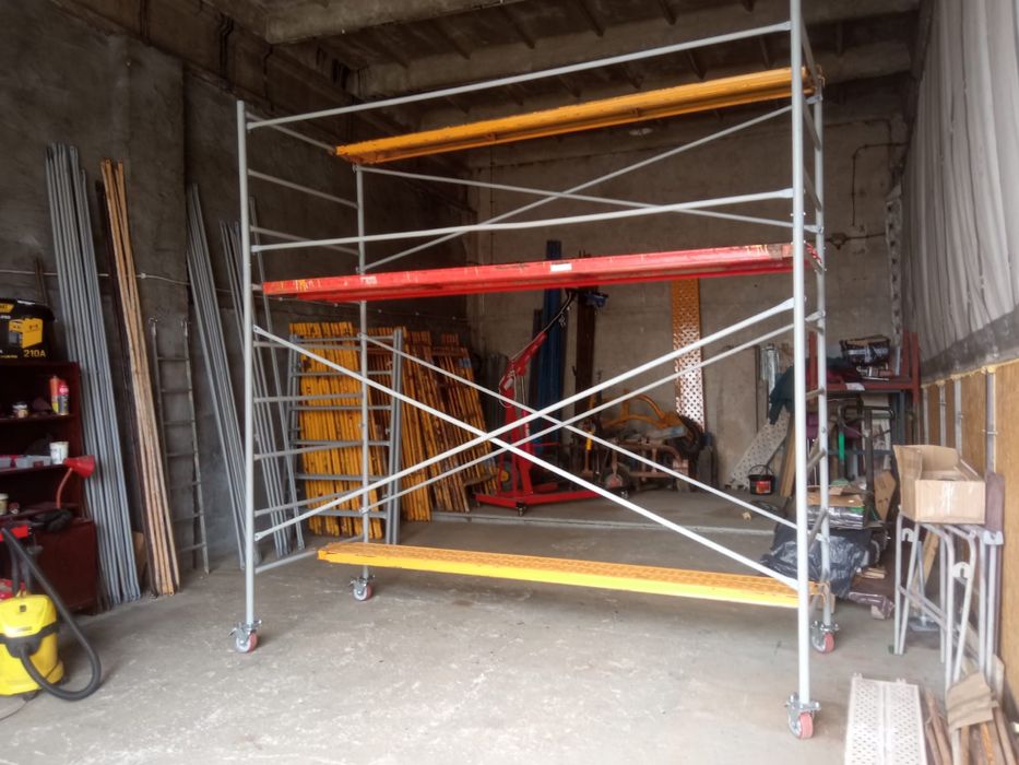 Rusztowanie elewacyjne drabinkowe modułowe