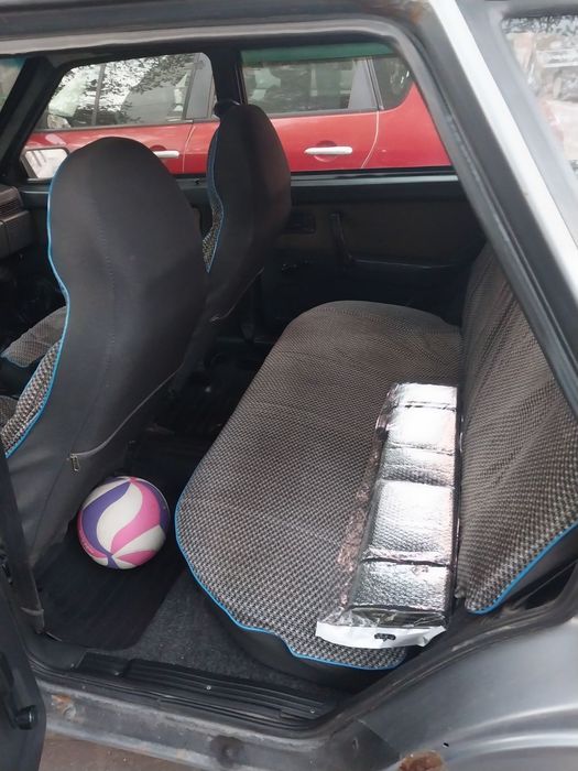 Автомобіль ВАЗ 2109