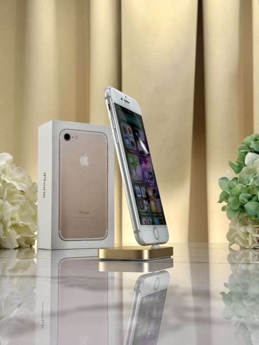 Стан Нового!  iPhone 7 Silver 100%АКБ Neverlock (Магазин Гарантія)
