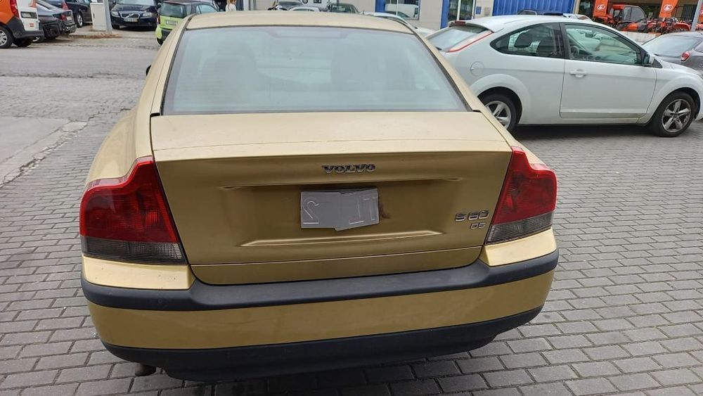 Portas Volvo S60 D5 2.4D 163cv 5244T de 2002