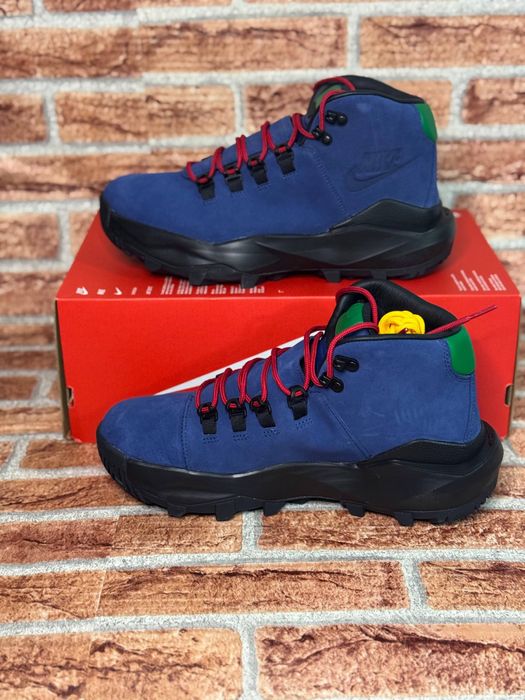 Nike Cygnal 44 trail casual