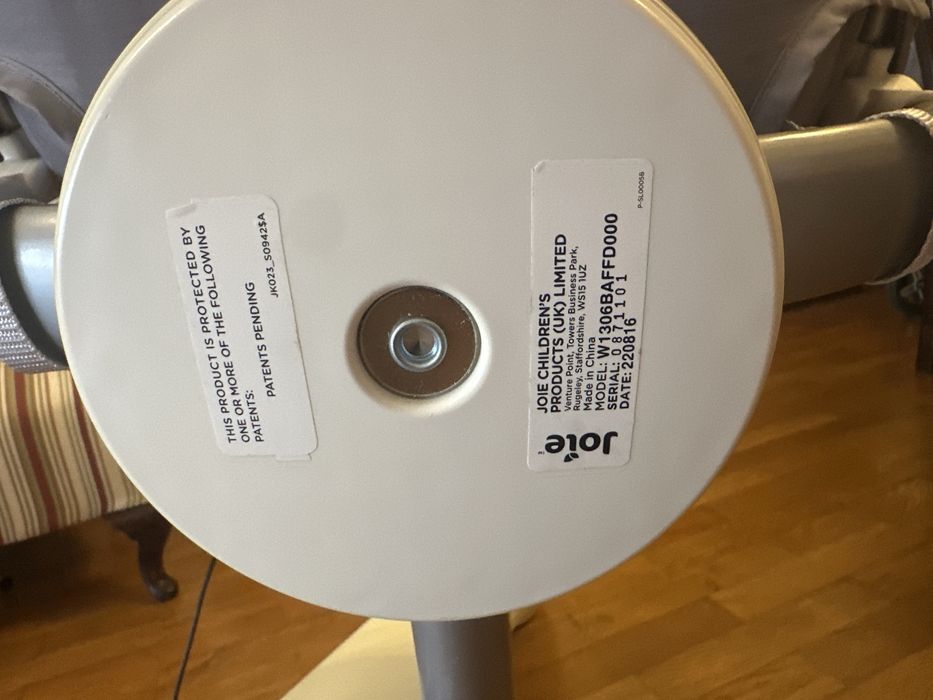 Cadeira de baloiço elétrica  para bebé