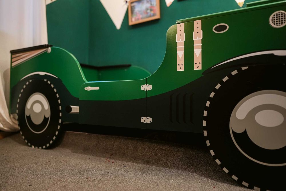 Cama infantil de carro com estrado e colchão