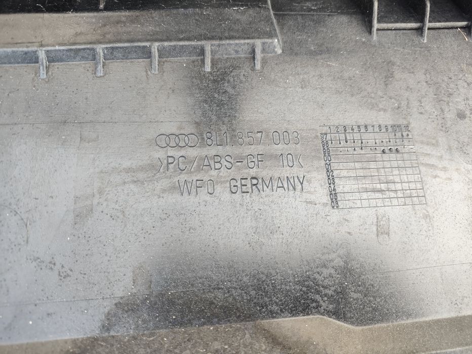 Audi A3 1996-2003 панель торпедо консоль