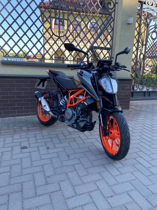 Продається KTM Duke 390 2023р в новому стані!