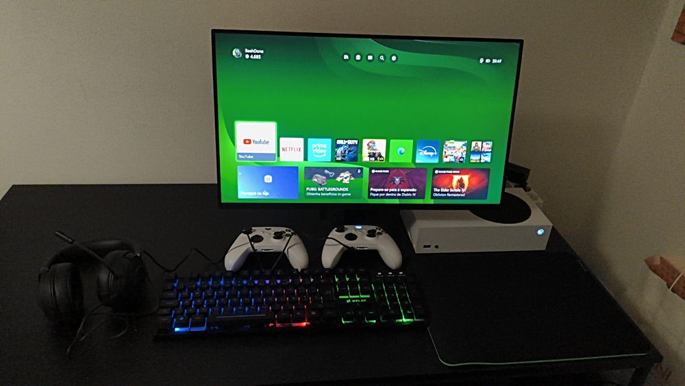 Xbox Series S - Acessórios a parte