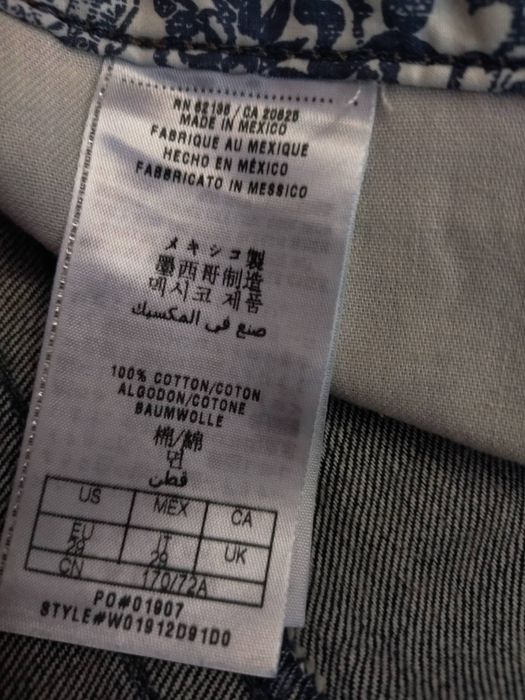 Шорти джинсові Guess нові.