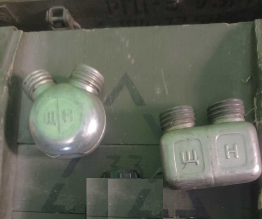 Масляна Масленка автомат АК-74, АКМ калашникова для чистки оружия